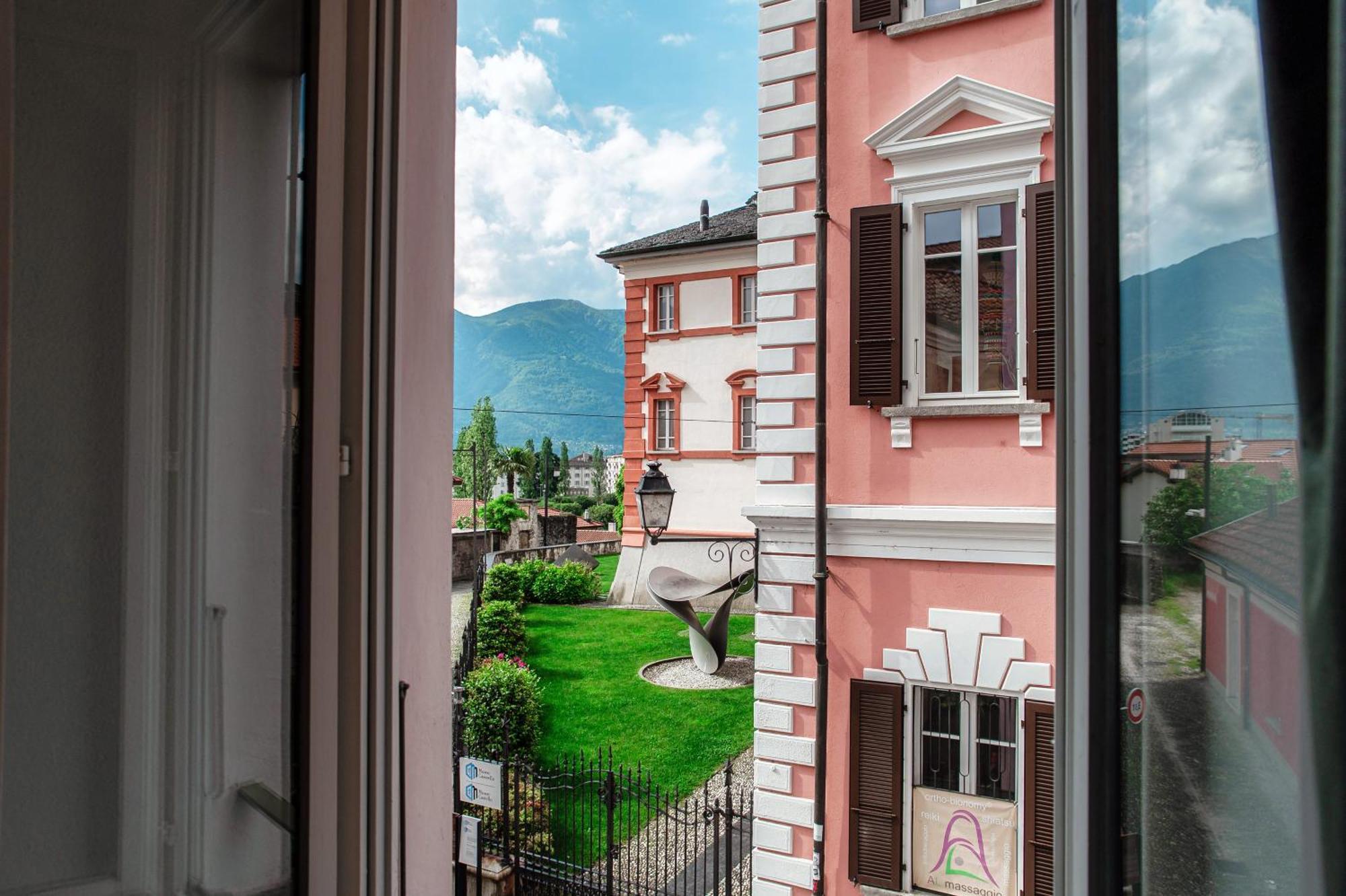 Pardo Apartments By Quokka 360 - Locarno Old Town エクステリア 写真
